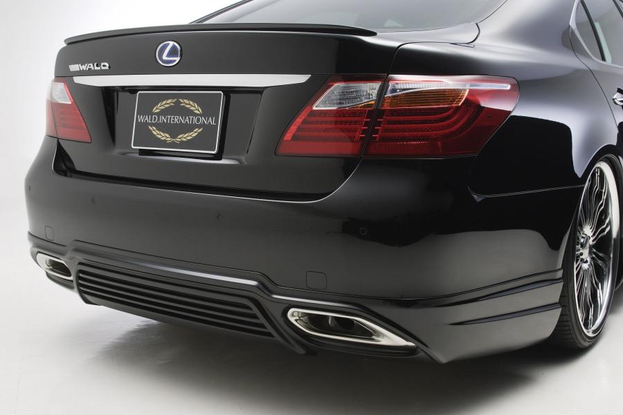  Lexus LS600h Executive Line by Wald 2010 года  (фото 43 из 81)